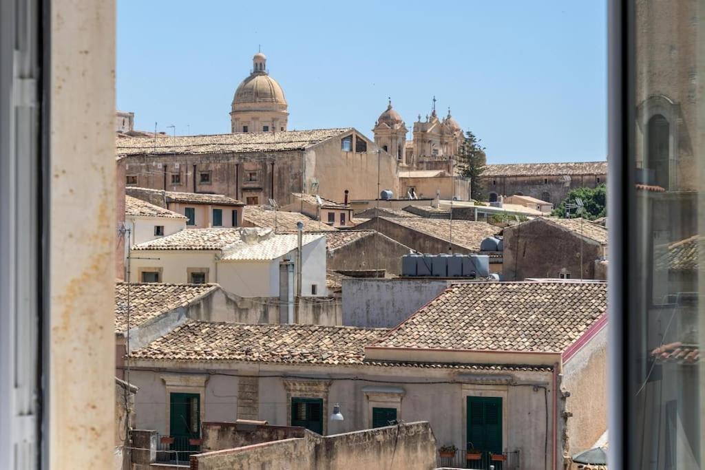 Mansarda Aurispa Noto Exterior foto